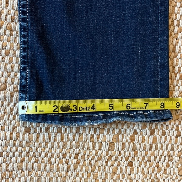 BKE Women's Dark wash low rise Boot Cut Jeans - Picture 8 of 12